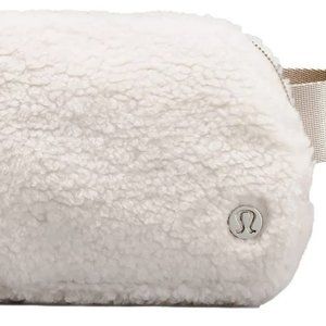 Lululemon Athletica Everywhere Fleece Belt Bag (Light Ivory) NWT SOLD OU…